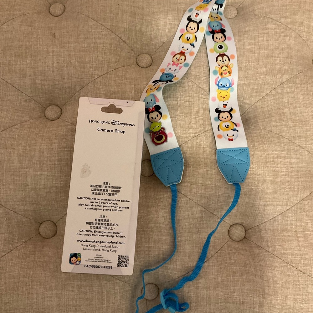 Disney Tsum Tsum Camera Strap Disneyland Japan - Picture 2 of 3